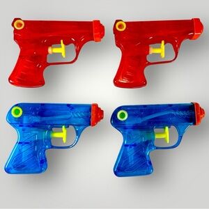 JA-RV 4PC Lot Plastic Water Squirt Guns Colorful Summer Pool Toy 3" x 4"
